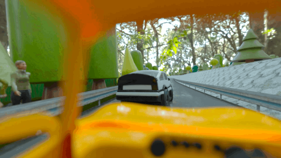 Complex_Toy Cars.mp4.00_00_14_22.Still004